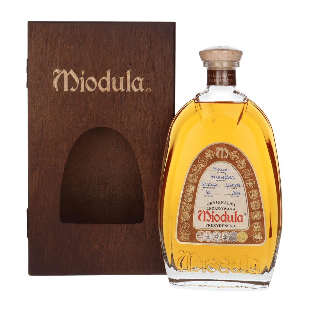 Miód Pitny Miodula Prezydencka Bourbon Cask 40% 500 ml skrzynka