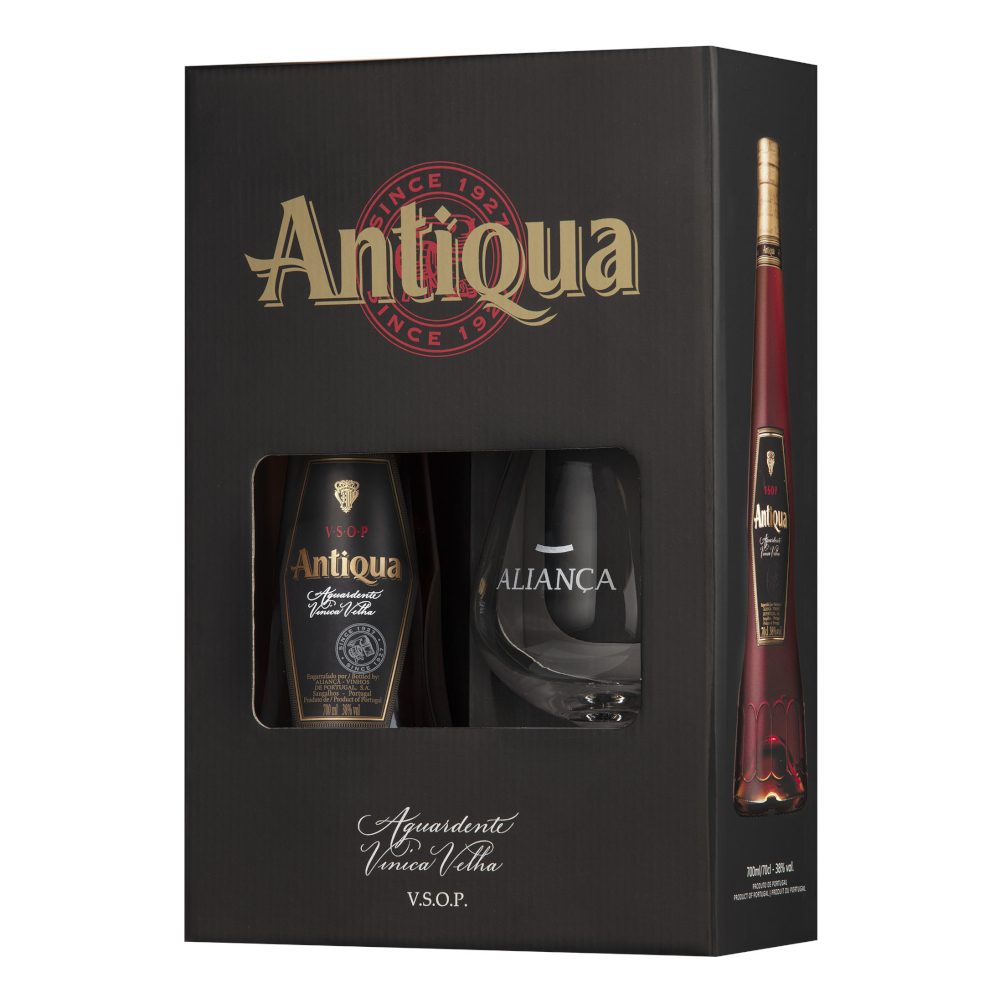 Brandy Antiqua V.S.O.P 38% 700 ml + 2 kieliszki