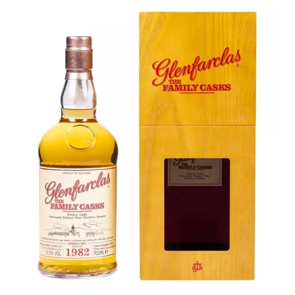 Whisky Glenfarclas 1982 Cask No 2215 55,5% 700 ml skrzynka