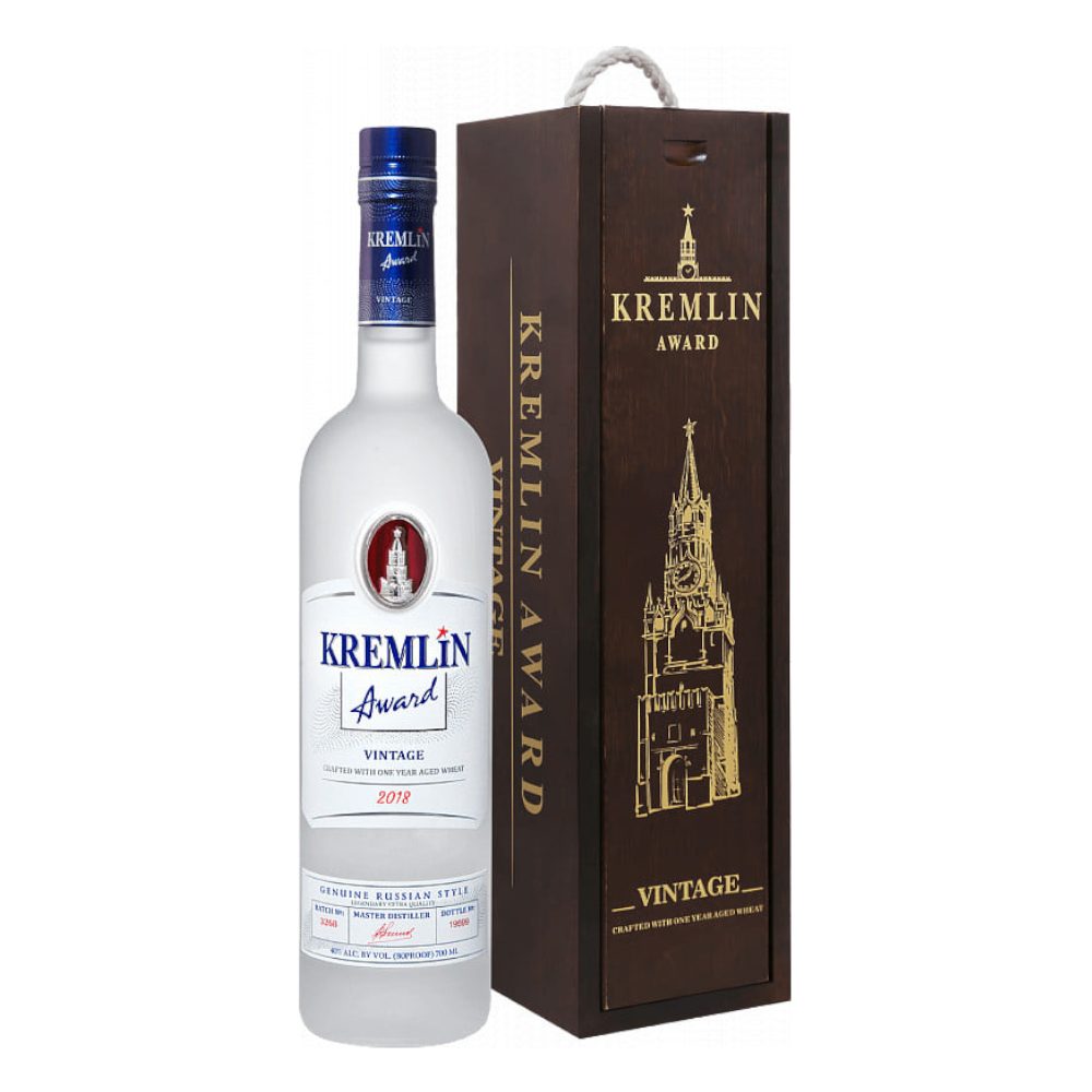Wódka Kremlin Award Vintage Drewniana Skrzynia 40% 700 ml