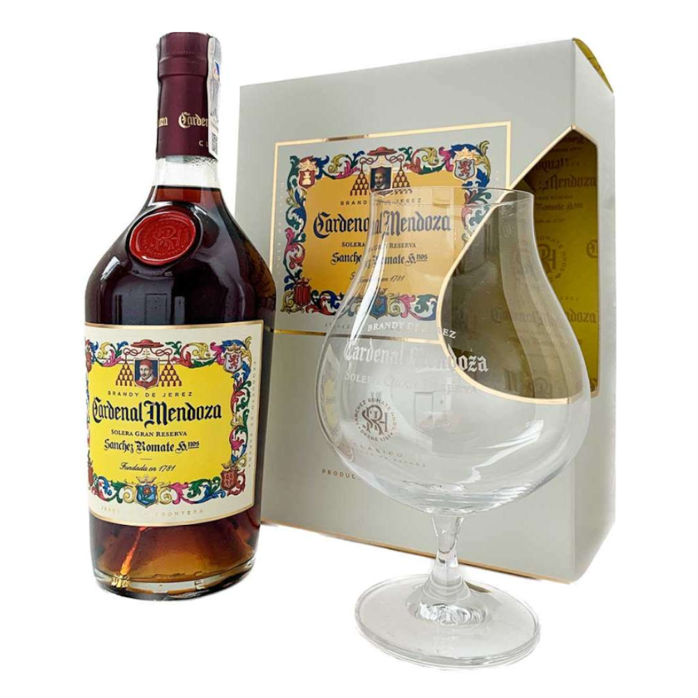 Brandy Cardenal Mendoza Solera Gran Resereva 40% 700 ml + kieliszek
