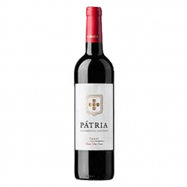 Wino Patria 14% czerwone słodkie 750 ml
