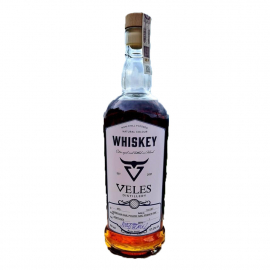 Whisky Veles 4 YO 9MO American Oak French Oak Vino Santo Cask 57,3% 700 ml